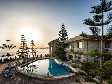 HOTEL LA PLAYA BLANCA